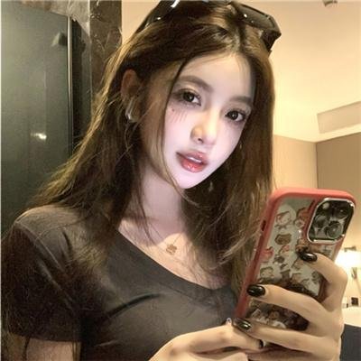 我在看著你